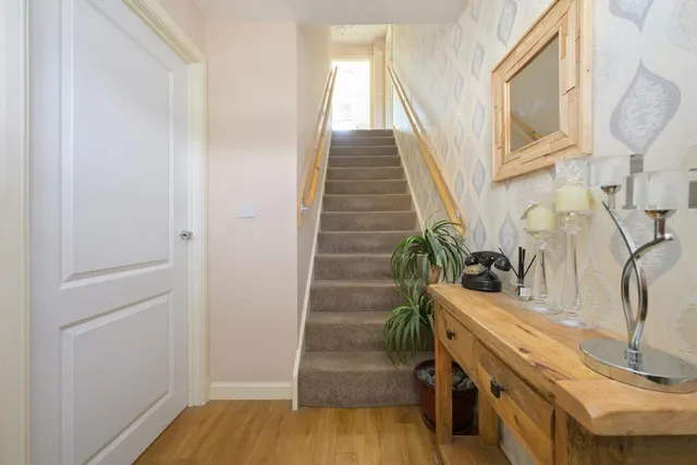 Photo 3 — Craigcrest Place, Condorrat, G67 4GY
