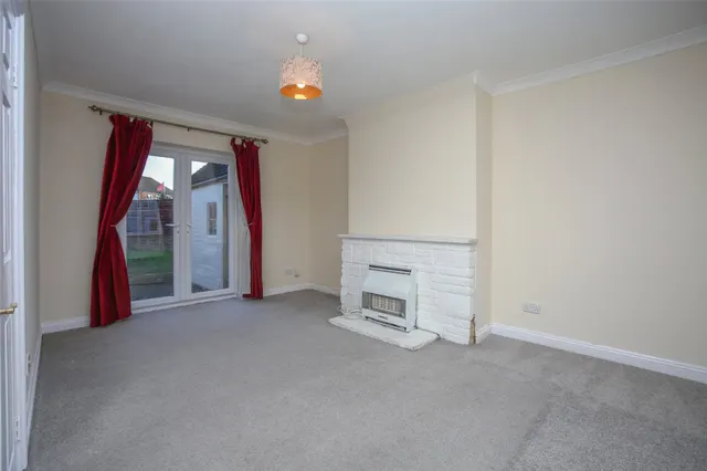 Cheltenham, GL52, photo 3