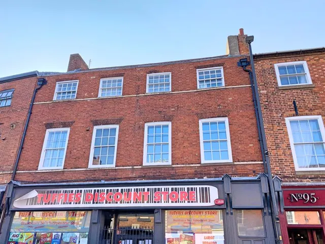 Westgate, Grantham, photo 1