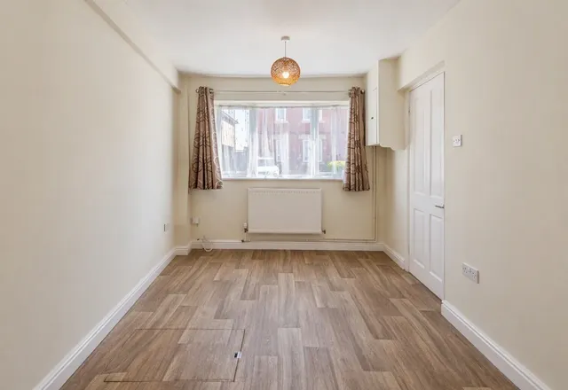 Photo 2 — Burton Place, Taunton