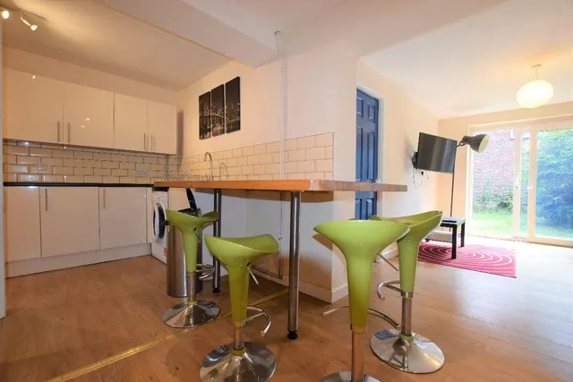 Godden Road, CT2, photo 1
