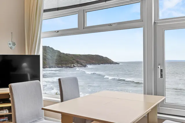Redcliffe Apartments, Swansea, SA3, photo 1