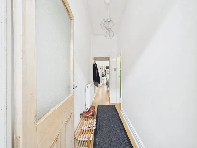 Miller Street, Ashton-under-Lyne, OL6, photo 2