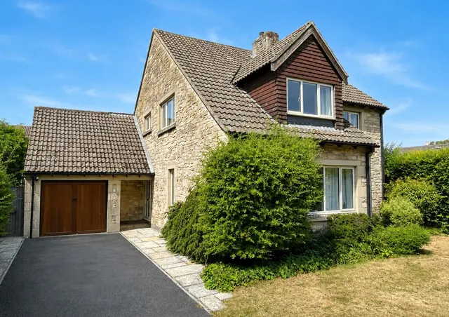 Rylands Beckington, Frome, Somerset BA11 6SD, photo 1
