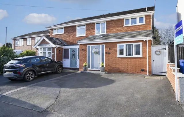 Summer Street, Kingswinford, DY6 9NA, photo 1