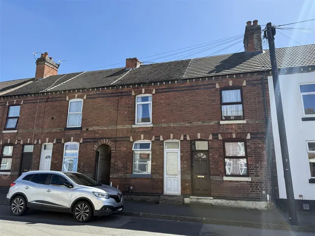 Rosliston Road, Burton-On-Trent, DE15, photo 1