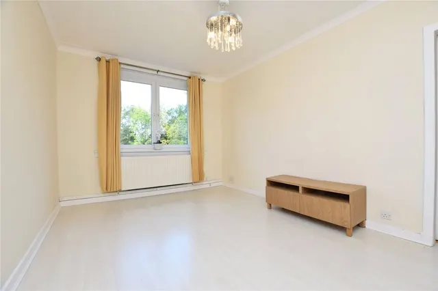 Bellshill Road, Motherwell, ML1, photo 2