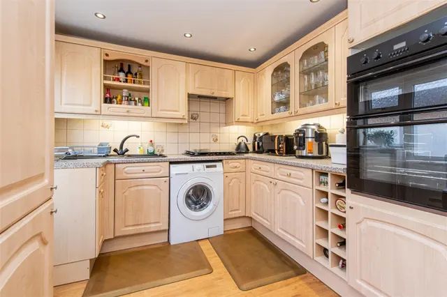 Scott Road, Wellingborough, photo 3