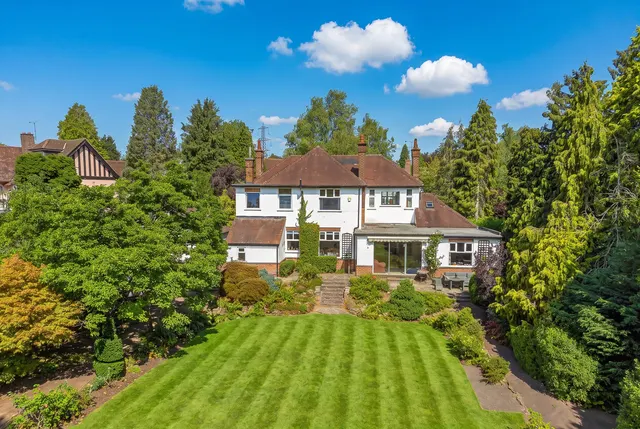 Brownhill Crescent, Rothley, LE7, photo 1