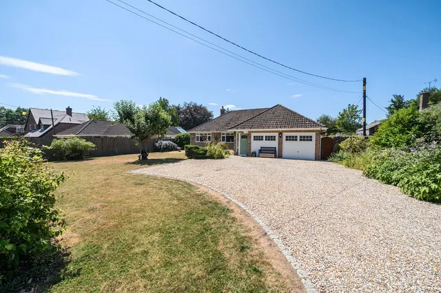 Boyneswood Road, Medstead, GU34, photo 1