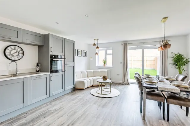 Clay Pit Close, Raunds, Wellingborough, photo 1