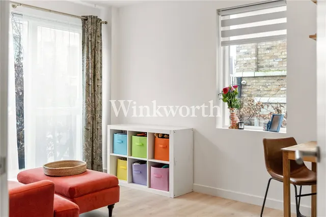 Photo 2 — Apple Tree Road, London, N17