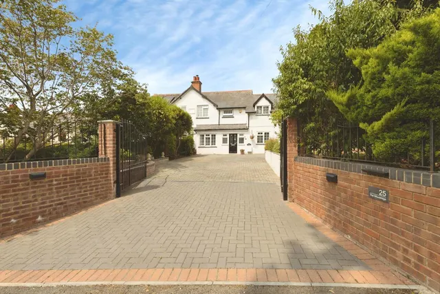 The Wheatridge, Abbeydale, Gloucester, Gloucestershire, GL4, photo 1