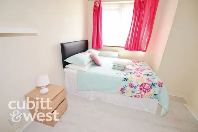 Crasswell Street, Portsmouth, PO1, photo 3
