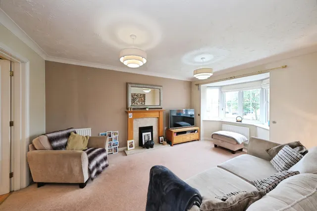 Sterling Close, Denby, DE5, photo 2