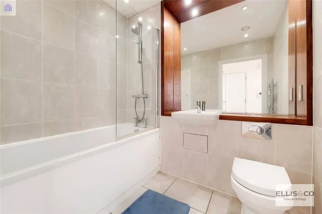 Hatton Road, Wembley, HA0, photo 2