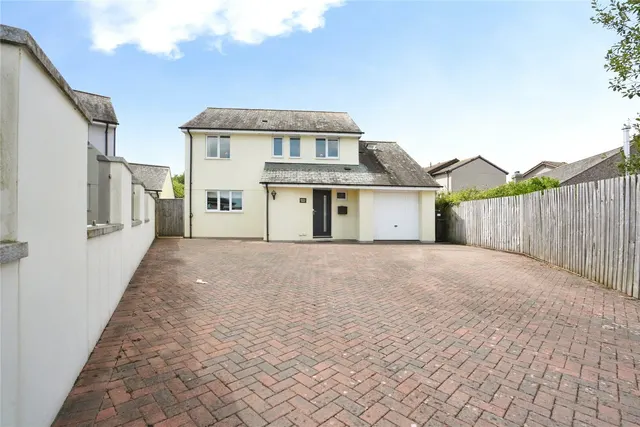 Dobsons Close, Liskeard, PL14, photo 1