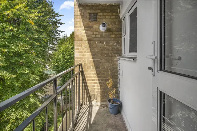 St. Lukes Court, St. Lukes Road, London, W11, photo 1