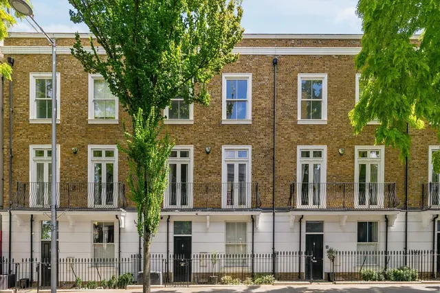 Pembridge Road, London, W11, photo 1