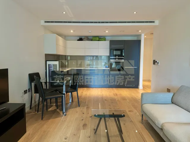 1 bedroom flat, Elizabeth Court, Westminster, SW1P