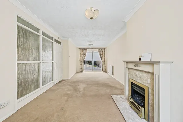 Photo 3 — Harlestone Road, Northampton, Northamptonshire, NN5