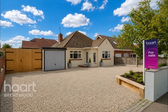 Mascalls Lane, Brentwood, CM14, photo 1
