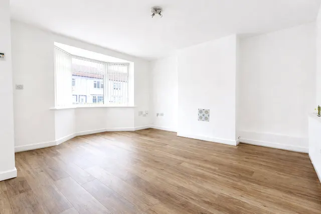 Kingsheath Avenue, Liverpool, L14, photo 3