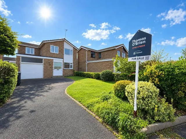 Valley Close, Alsager, ST7, photo 1