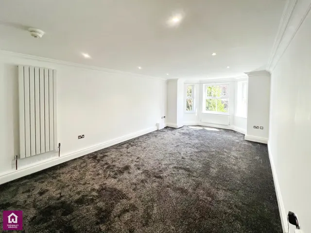 Brown Street, Altrincham, WA14, photo 3