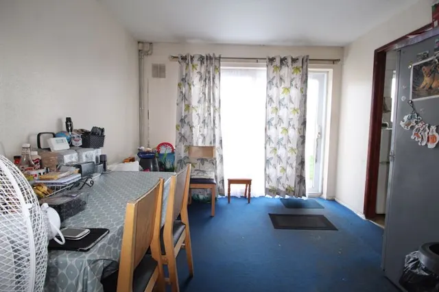Photo 3 — Broomfield Stacey Bushes, Milton Keynes MK12 6HA