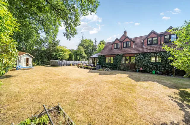 Photo 2 — Orchard End, Rowledge, Farnham, Surrey, GU10 4EE
