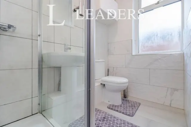 Clarence Street, Loughborough, LE11, photo 3