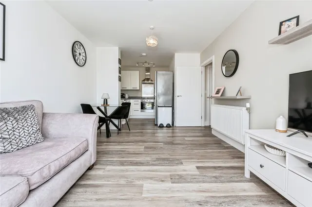 Windstar Drive, South Ockendon, Essex, RM15, photo 1