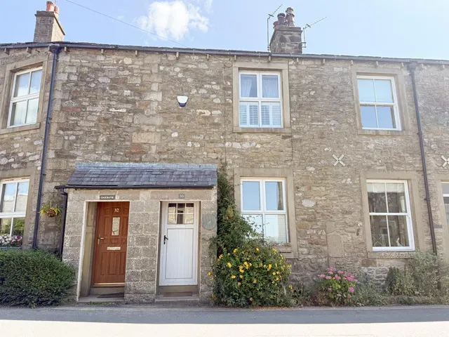 Chapel Street, Grassington, BD23 5BE, photo 1