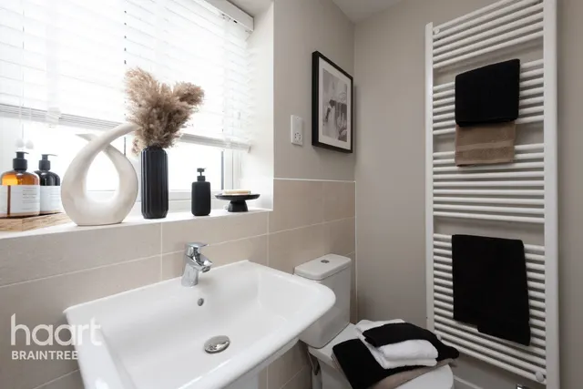 Coggeshall Road, Kelvedon, CO5, photo 2