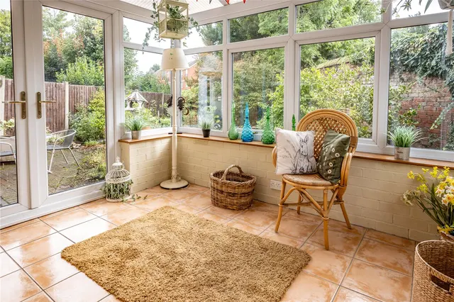 Photo 3 — Brook Road, Bromsgrove, Worcestershire, B61 7DE