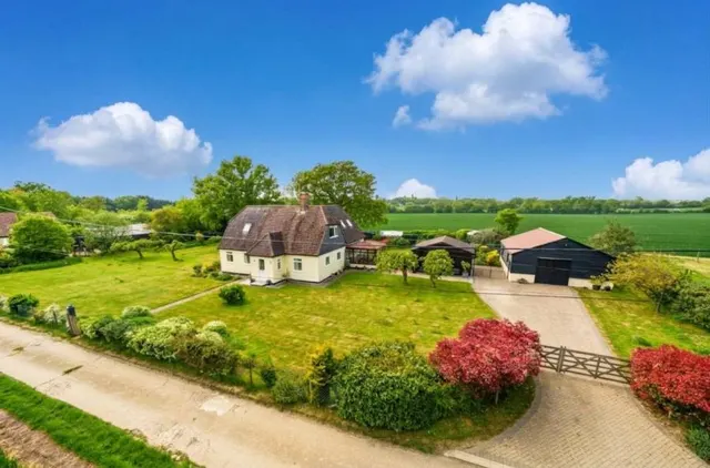 3 bedroom house, Hyde Wood Road, Little Yeldham, CO9
