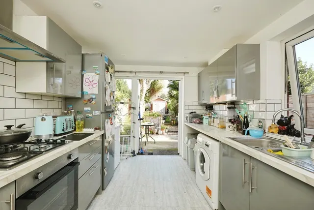 Somerset Road, Folkestone, CT19, photo 2