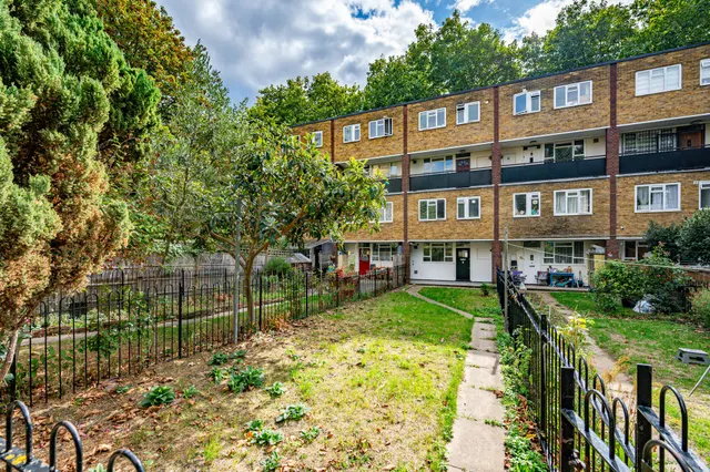 7 Hillfield House, Grosvenor Avenue, London, photo 1