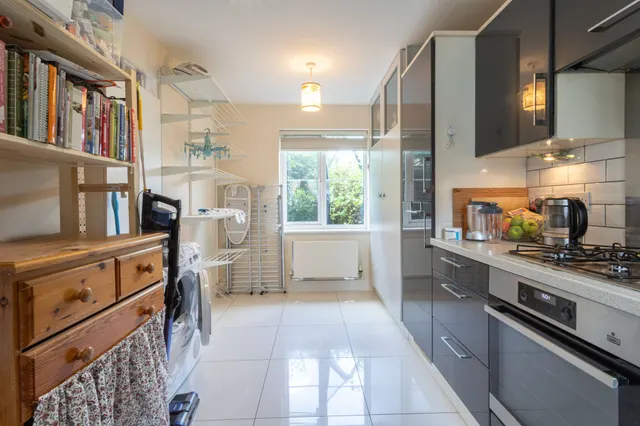 Photo 3 — Damson Drive, Hartley Wintney, Hook, RG27 8WR