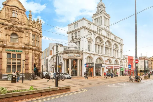 High Street, SHEFFIELD, photo 1