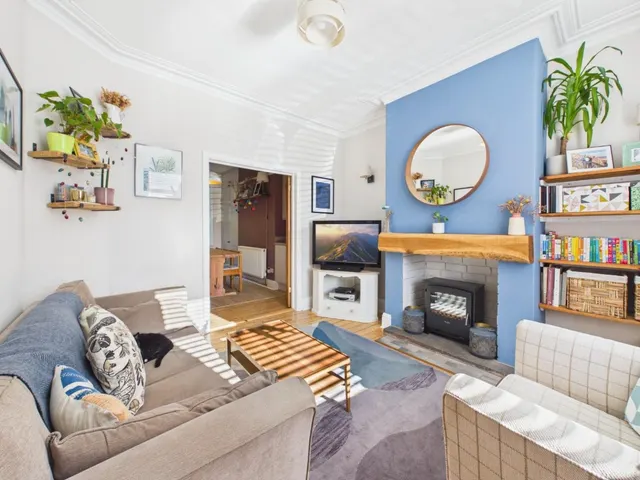 Belgrave Road, Bingley, BD16, photo 2