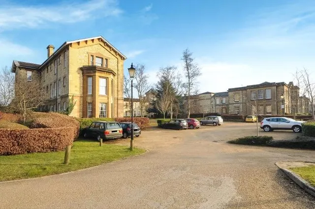 Mandelbrote Drive, Littlemore, OX4, photo 1