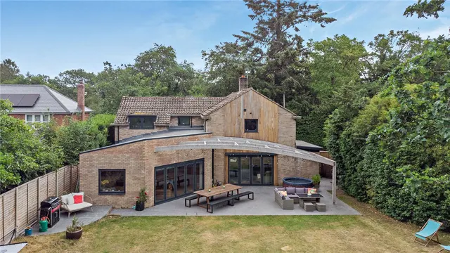 Kendrick Road, Newbury, RG14, photo 2