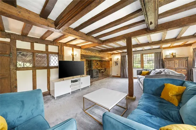 Photo 2 — Summerhill, Goudhurst, Cranbrook, Kent, TN17 1JT
