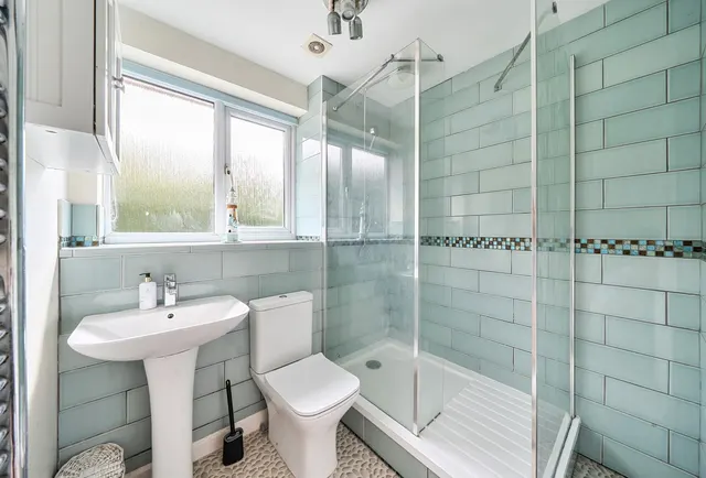 Photo 3 — The Worthys, Gloucestershire, Bradley Stoke, BS32 8DH