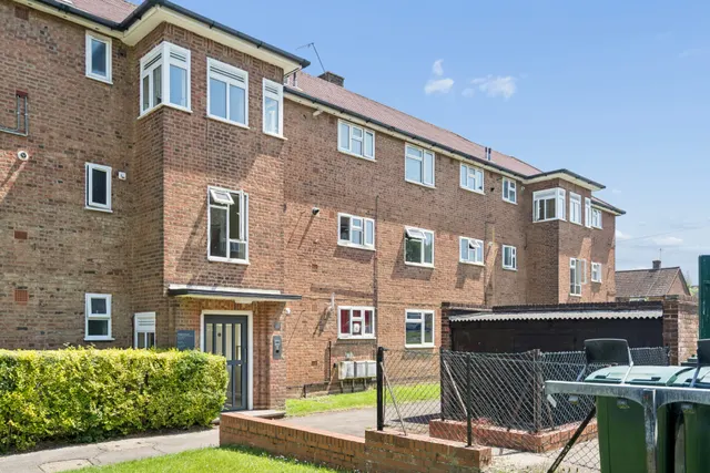 Ainsdale Road, Watford, WD19, photo 1