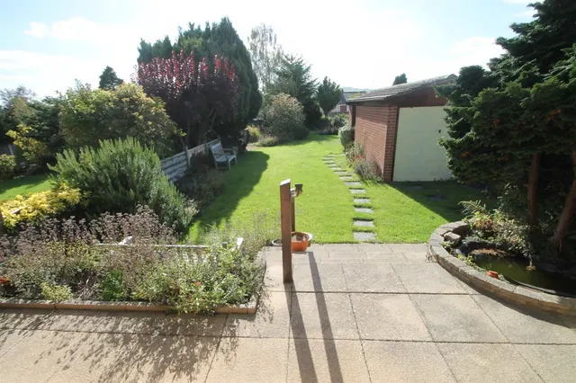 Photo 3 — Fairfield Road, Halesowen