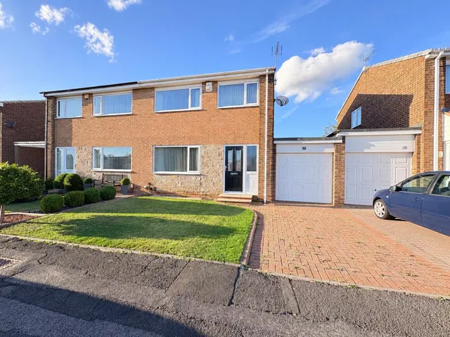 Rosedale Gardens, Billingham, TS23, photo 1