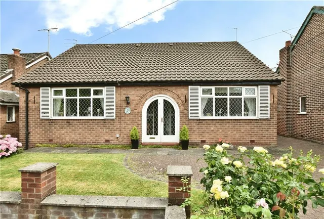 Riversdale Road, Cheadle, Greater Manchester, SK8, photo 1